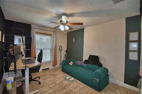 House in Poinciana, Florida 3 bedrooms, 120.77 sq.m. № 2393765 - photo 22