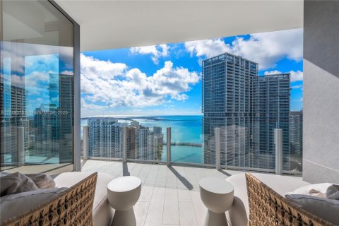 Condo in Miami, Florida, 3 bedrooms № 1983439 - photo 22