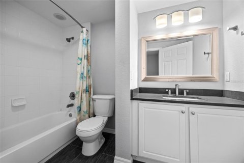 Condominio en venta en Gainesville, Florida, 2 dormitorios, 101.08 m2 № 1626158 - foto 14