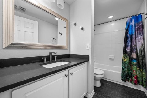 Condominio en venta en Gainesville, Florida, 2 dormitorios, 101.08 m2 № 1626158 - foto 17