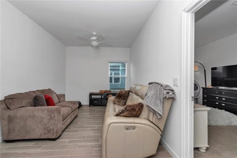 House in Ocala, Florida 3 bedrooms, 198.9 sq.m. № 2200001 - photo 20