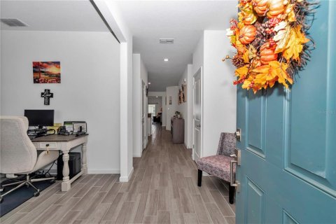 House in Ocala, Florida 3 bedrooms, 198.9 sq.m. № 2200001 - photo 4