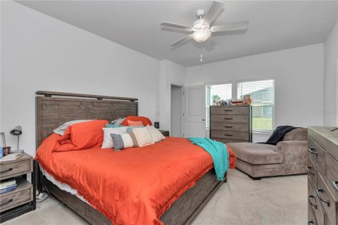 House in Ocala, Florida 3 bedrooms, 198.9 sq.m. № 2200001 - photo 15