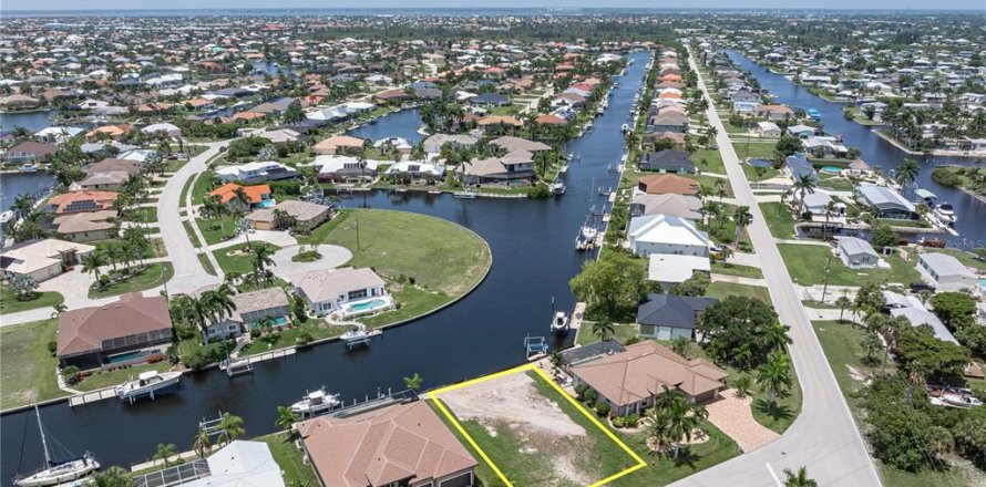 Land in Punta Gorda, Florida № 2239438