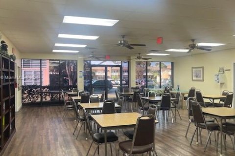 Condo in Sunrise, Florida, 1 bedroom  № 1863164 - photo 19