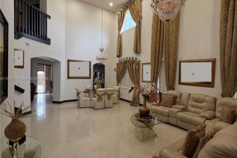 Villa ou maison à vendre à Miami, Floride: 4 chambres, 241.17 m2 № 2003267 - photo 5
