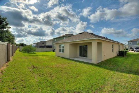 House in Davenport, Florida 3 bedrooms, 142.05 sq.m. № 1839901 - photo 24
