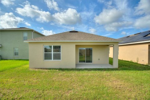 House in Davenport, Florida 3 bedrooms, 142.05 sq.m. № 1839901 - photo 25