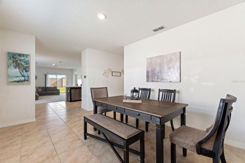 House in Davenport, Florida 3 bedrooms, 142.05 sq.m. № 1839901 - photo 5