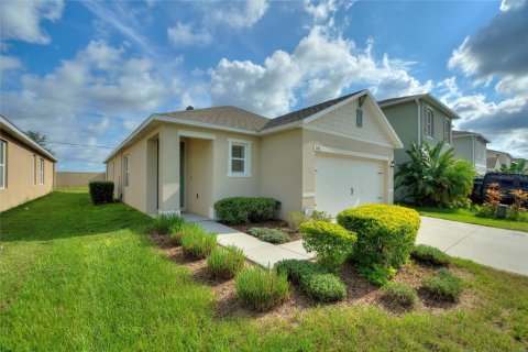 House in Davenport, Florida 3 bedrooms, 142.05 sq.m. № 1839901 - photo 4