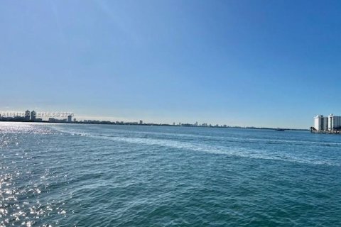 Снять в аренду кондоминиум в Майами-Бич, Флорида 1 спальня, 67.82м2, № 2003649 - фото 7