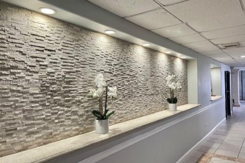 Снять в аренду кондоминиум в Майами-Бич, Флорида 1 спальня, 67.82м2, № 2003649 - фото 15