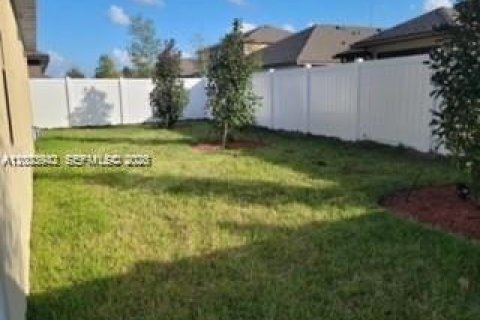 Casa en alquiler en St. Lucie, Florida, 3 dormitorios, 159.42 m2 № 2089395 - foto 11