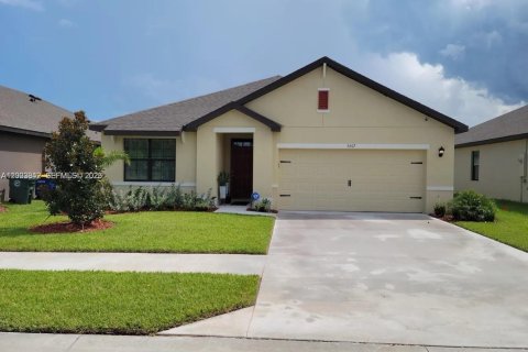 Casa en St. Lucie, Florida 3 dormitorios, 159.42 m2 № 2089395