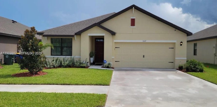 Casa en St. Lucie, Florida 3 dormitorios, 159.42 m2 № 2089395