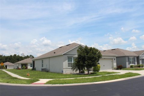 Casa en alquiler en Winter Haven, Florida, 3 dormitorios, 157 m2 № 1828548 - foto 4
