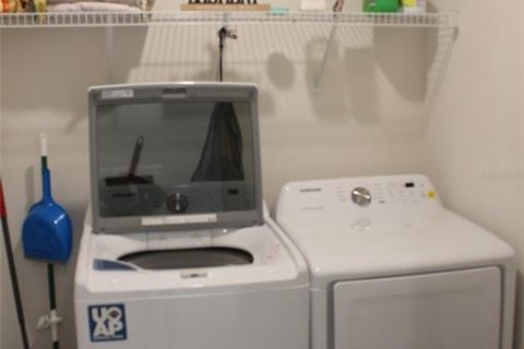 Casa en alquiler en Winter Haven, Florida, 3 dormitorios, 157 m2 № 1828548 - foto 15