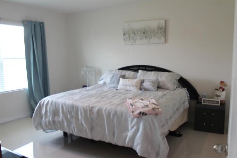 Casa en alquiler en Winter Haven, Florida, 3 dormitorios, 157 m2 № 1828548 - foto 30