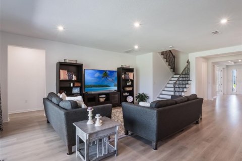 Villa ou maison à vendre à Clermont, Floride: 6 chambres, 363.53 m2 № 1803290 - photo 2