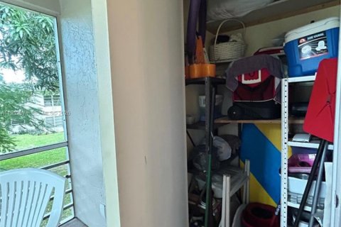 Condominio en venta en Margate, Florida, 1 dormitorio, 63.17 m2 № 2153216 - foto 15