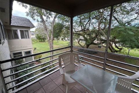 Condominio en venta en Margate, Florida, 1 dormitorio, 63.17 m2 № 2153216 - foto 14