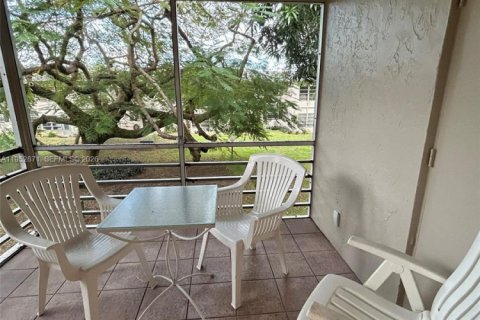 Condominio en venta en Margate, Florida, 1 dormitorio, 63.17 m2 № 2153216 - foto 16