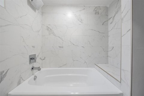 Casa en venta en Saint Petersburg, Florida, 5 dormitorios, 293.39 m2 № 1509066 - foto 26