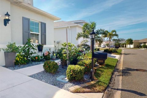 House in Punta Gorda, Florida 2 bedrooms, 153.66 sq.m. № 1515506 - photo 9