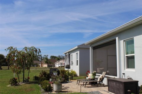 House in Punta Gorda, Florida 2 bedrooms, 153.66 sq.m. № 1515506 - photo 15