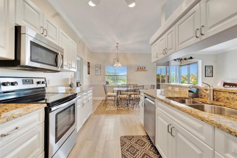 Villa ou maison à louer à Bradenton, Floride: 2 chambres, 170.75 m2 № 1899464 - photo 8
