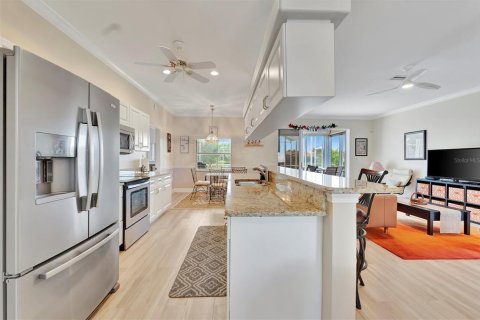 Villa ou maison à louer à Bradenton, Floride: 2 chambres, 170.75 m2 № 1899464 - photo 7
