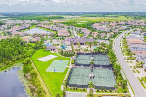 House in Wesley Chapel, Florida 3 bedrooms, 295.99 sq.m. № 1819369 - photo 24