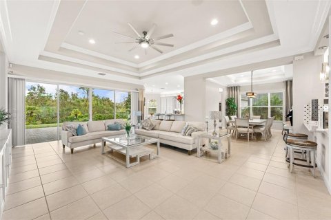 House in Wesley Chapel, Florida 3 bedrooms, 295.99 sq.m. № 1819369 - photo 9