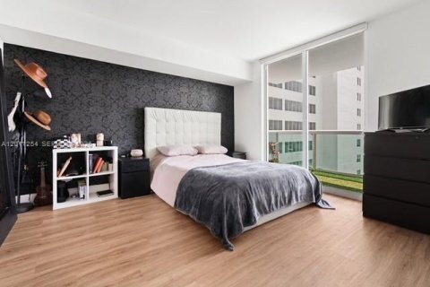 Copropriété à louer à Miami, Floride: 1 chambre, 78.22 m2 № 2076673 - photo 16