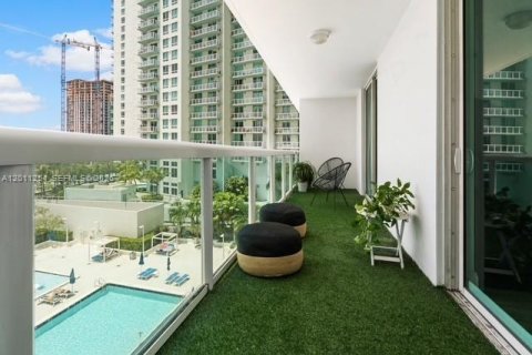 Condo à Miami, Floride, 1 chambre  № 2076673