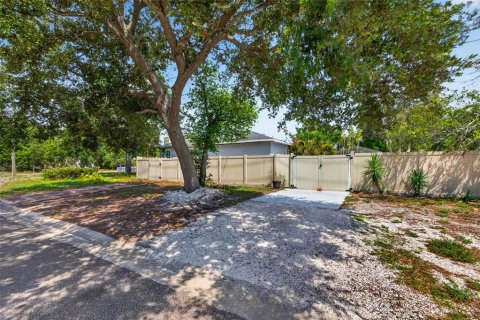Villa ou maison à vendre à Saint Petersburg, Floride: 3 chambres, 147.53 m2 № 2275422 - photo 26