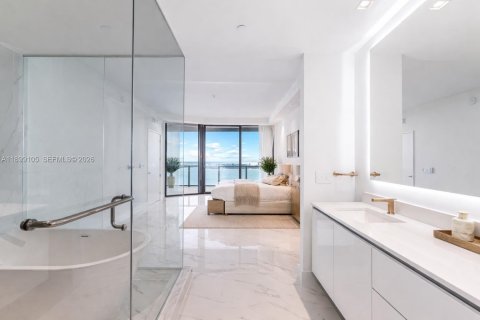 Condominio en venta en Miami, Florida, 5 dormitorios № 2015826 - foto 7