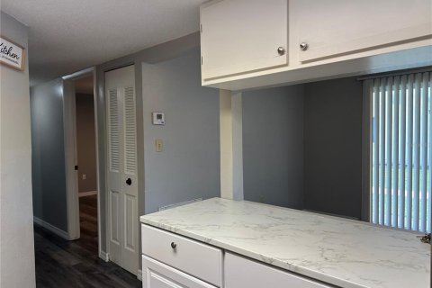 Condominio en alquiler en Port Charlotte, Florida, 2 dormitorios, 89.19 m2 № 1827970 - foto 14