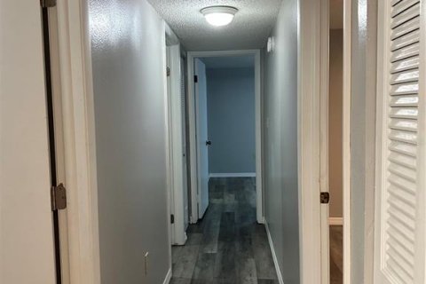 Condominio en alquiler en Port Charlotte, Florida, 2 dormitorios, 89.19 m2 № 1827970 - foto 11