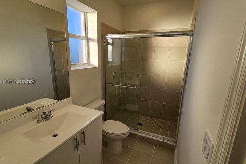 Adosado en alquiler en Homestead, Florida, 3 dormitorios № 2039814 - foto 24