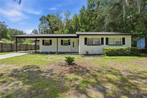 House in Gainesville, Florida 3 bedrooms, 86.68 sq.m. № 2291596
