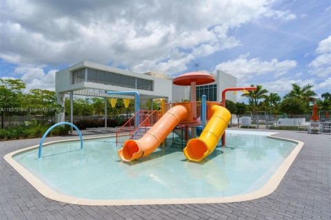 Copropriété à vendre à Doral, Floride: 3 chambres, 122.17 m2 № 1832291 - photo 27