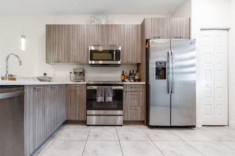 Copropriété à vendre à Doral, Floride: 3 chambres, 122.17 m2 № 1832291 - photo 7