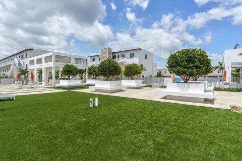 Copropriété à vendre à Doral, Floride: 3 chambres, 122.17 m2 № 1832291 - photo 23