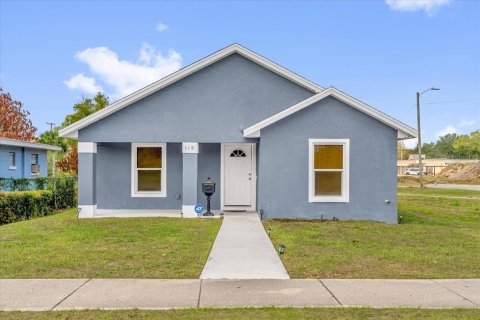 Casa en Lake Wales, Florida 3 dormitorios, 143.26 m2 № 2098108