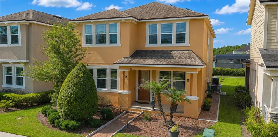 House in Orlando, Florida 4 bedrooms, 212.28 sq.m. № 2117862