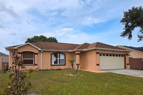 House in Kissimmee, Florida 3 bedrooms, 136.01 sq.m. № 2196884 - photo 3