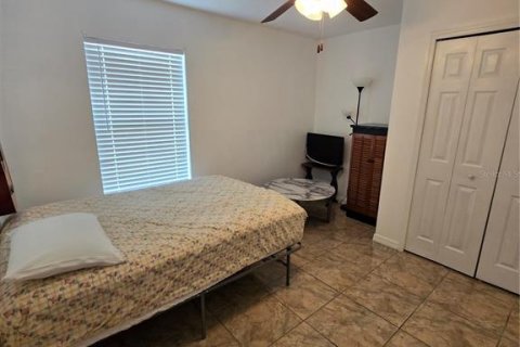 House in Kissimmee, Florida 3 bedrooms, 136.01 sq.m. № 2196884 - photo 19