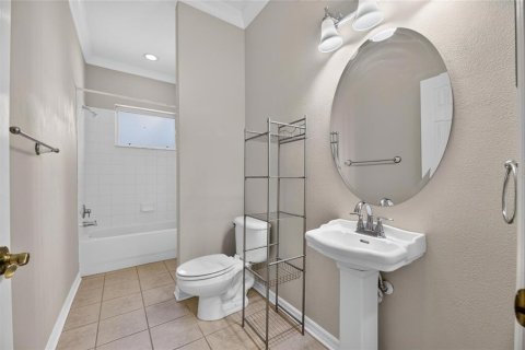 Купить виллу или дом в Ривервью, Флорида 10 комнат, 250.93м2, № 2227300 - фото 30
