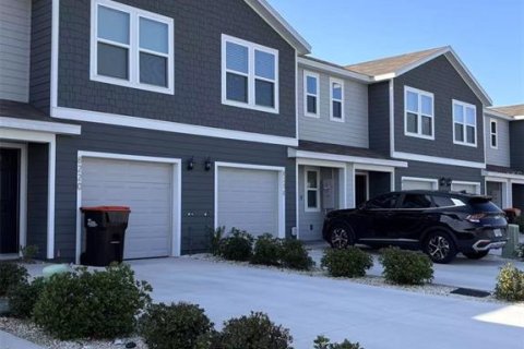 Touwnhouse à louer à Ocala, Floride: 3 chambres, 135.45 m2 № 2113724 - photo 2